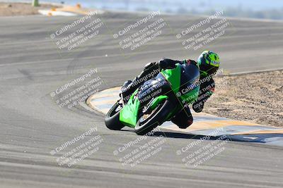 media/Jan-14-2024-SoCal Trackdays (Sun) [[2e55ec21a6]]/Turns 9 and 8 (10am)/